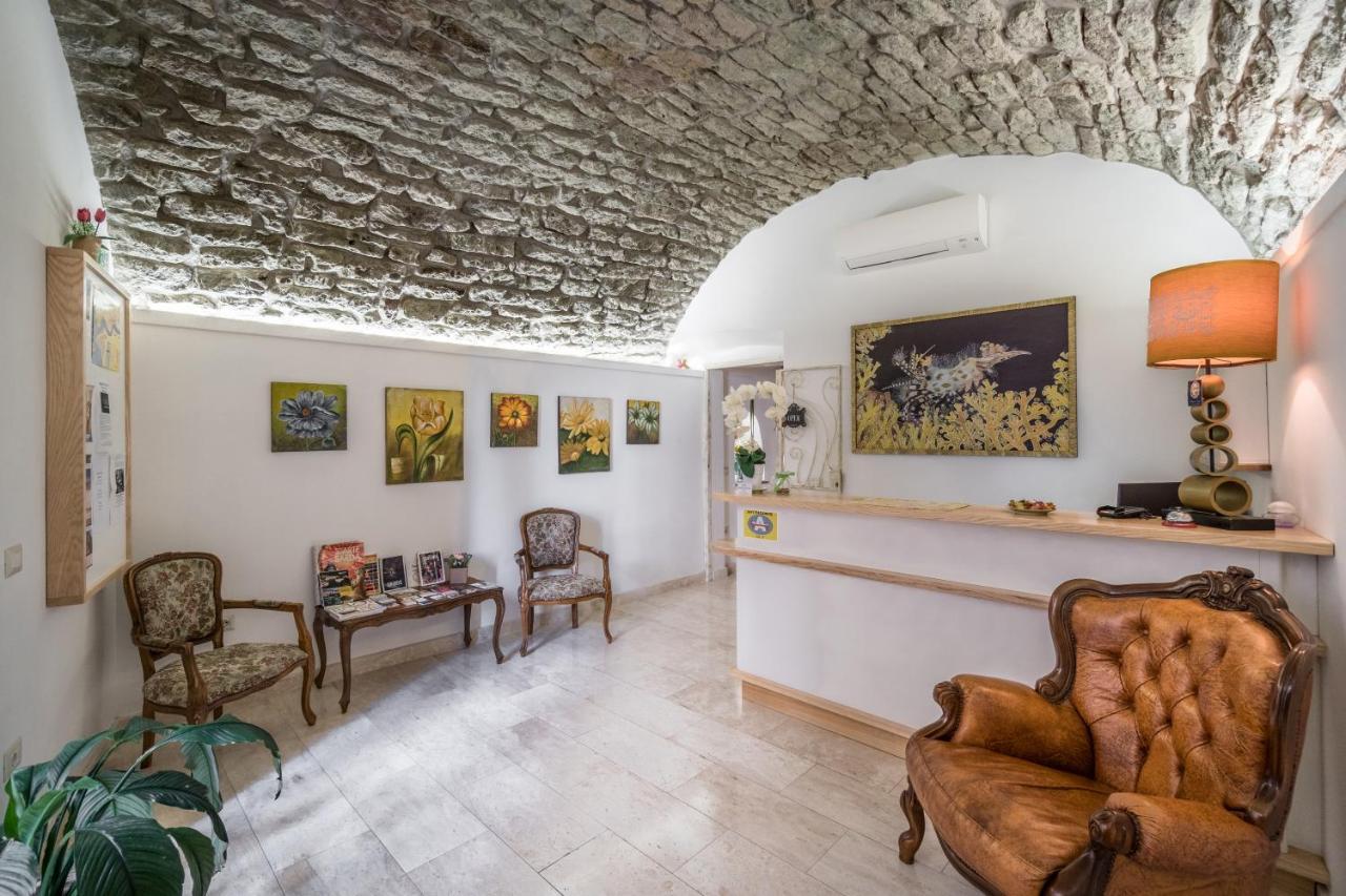 Bosa Queen House Экстерьер фото
