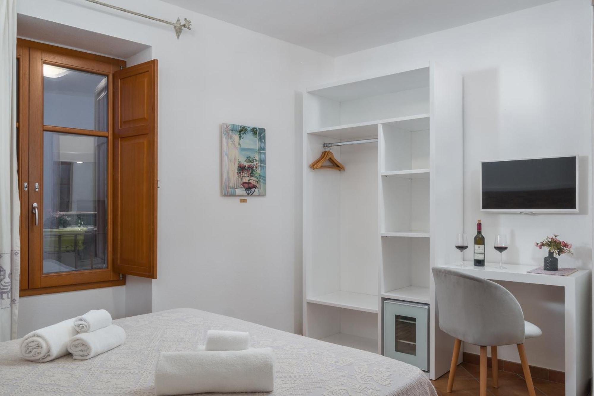 Bosa Queen House Экстерьер фото