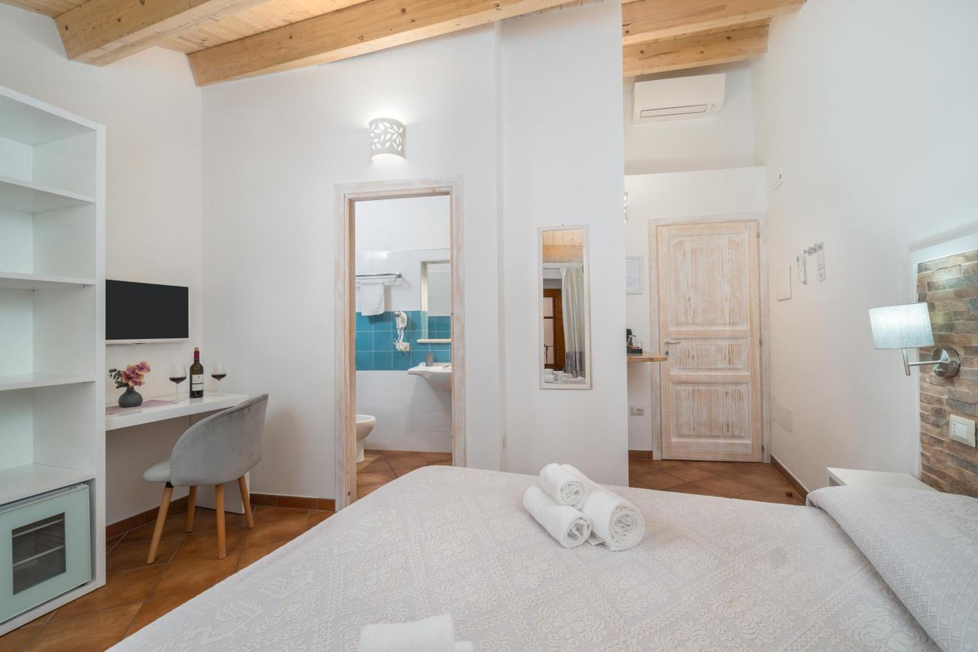 Bosa Queen House Экстерьер фото